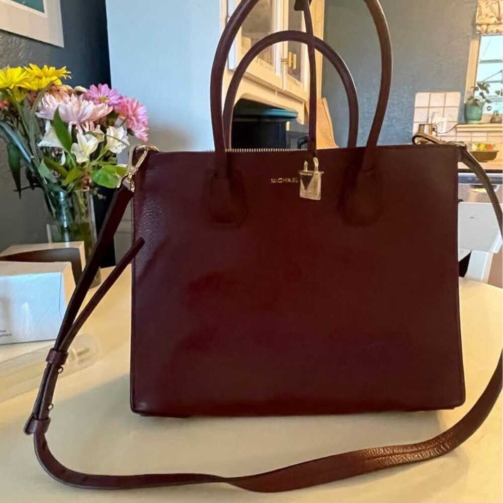 Michael Kors Mercer Large Pebbled Leather Satchel